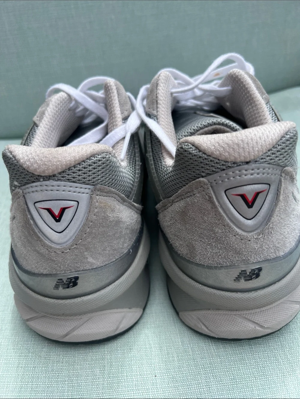 New Balance Grey 990’s V5 Classic Running Shoes size 8.5 2E (wide)
